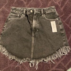 Grey/black skirt pacsun